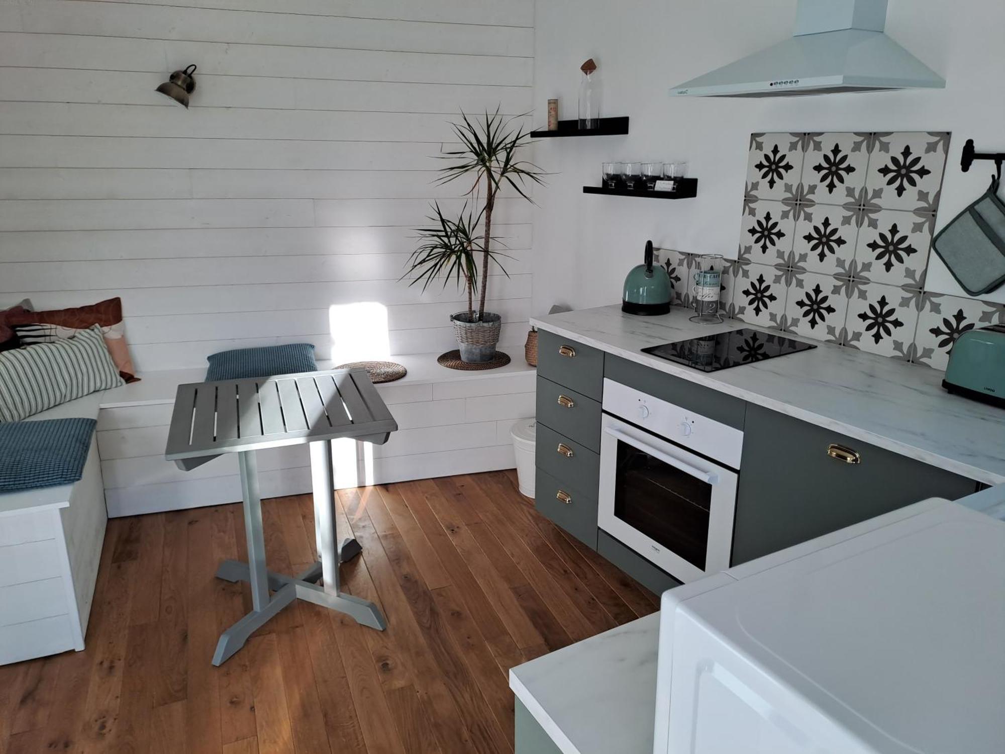 F1 Proche Des Thermes Vichy Kamer foto